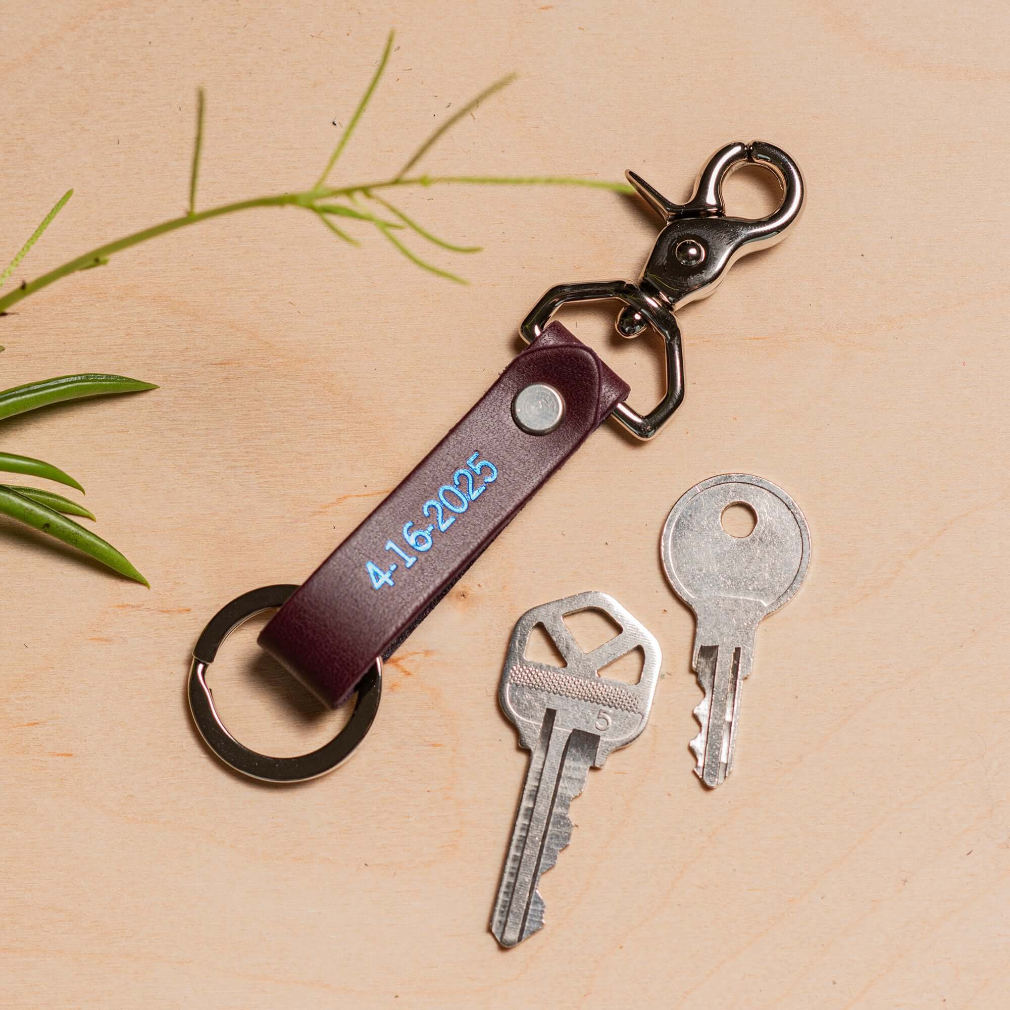 Personalized Leather Keychain: Customizable Gifts for Her – Clark